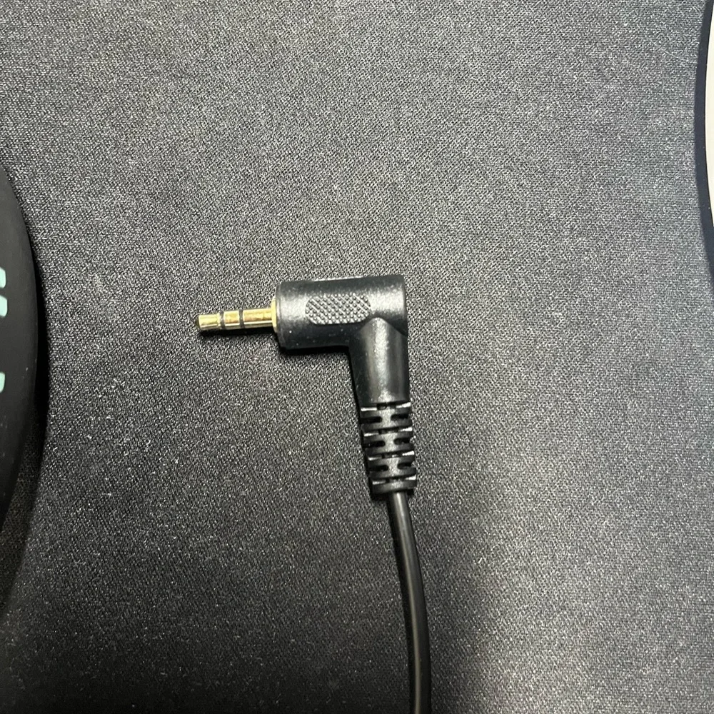 HPS300 high performance studio headphones - Picture 5 of 8